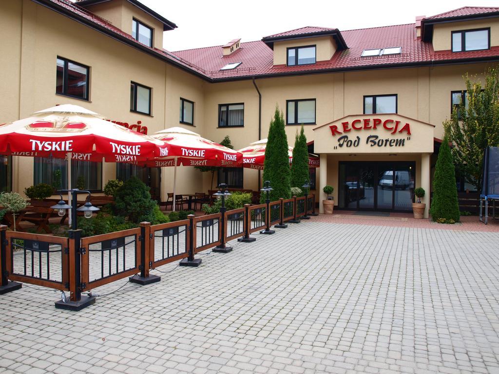 Zajazd Pod Borem Głogów Małopolski Exteriér fotografie