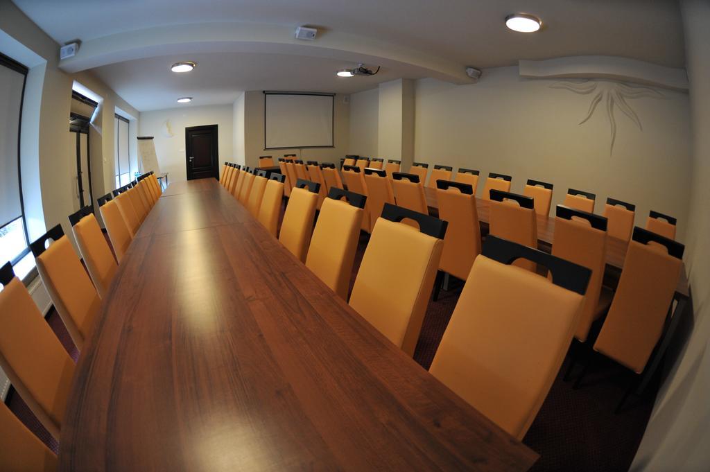 Zajazd Pod Borem Głogów Małopolski Exteriér fotografie